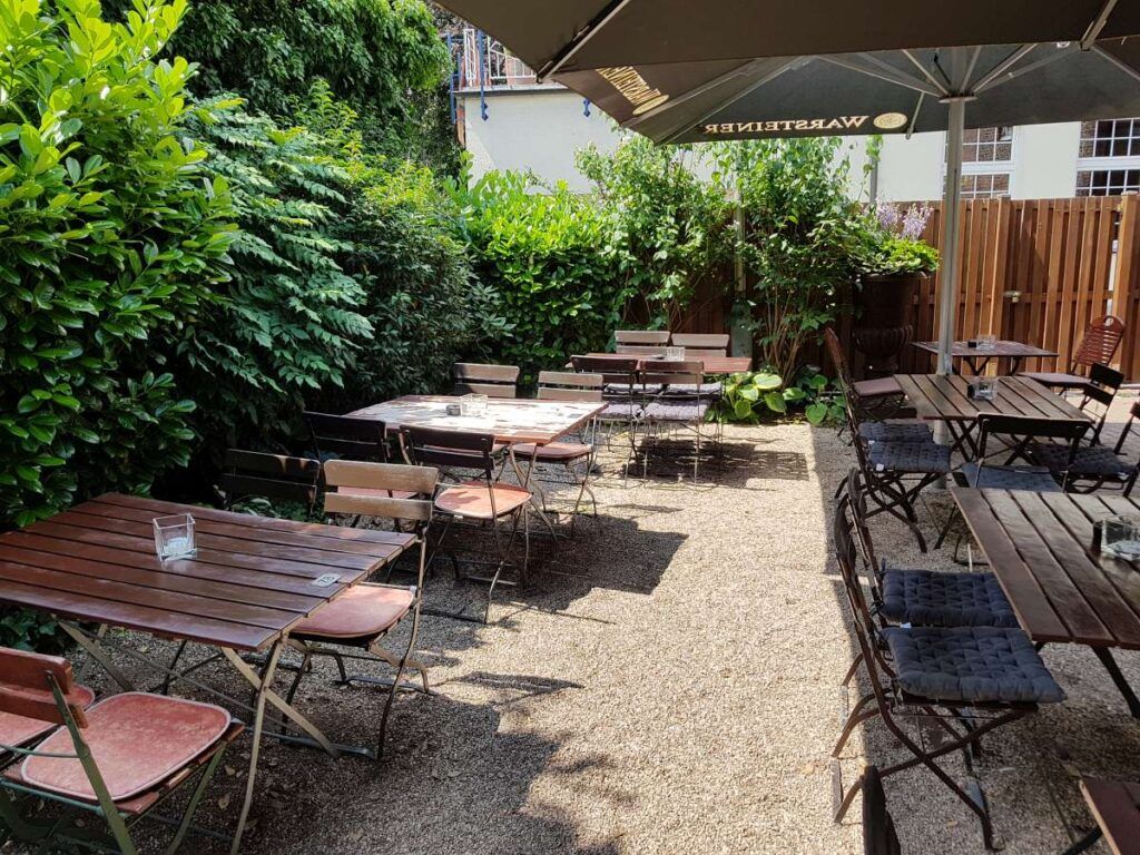 Das Backhaus Al Camino 1610 - Impressionen aus dem Biergarten