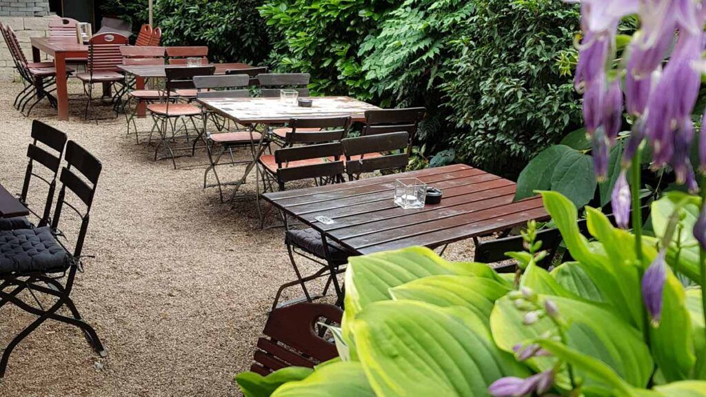 Das Backhaus Al Camino 1610 - Impressionen aus dem Biergarten